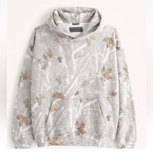 Abercrombie & Fitch Men’s Off White Camo Hoodie